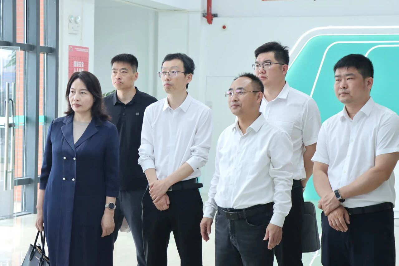 龙粤携手育匠才 跨省合作谱新篇——黑龙江人社厅考察团赴汕尾技师学院开展技能人才合作交流